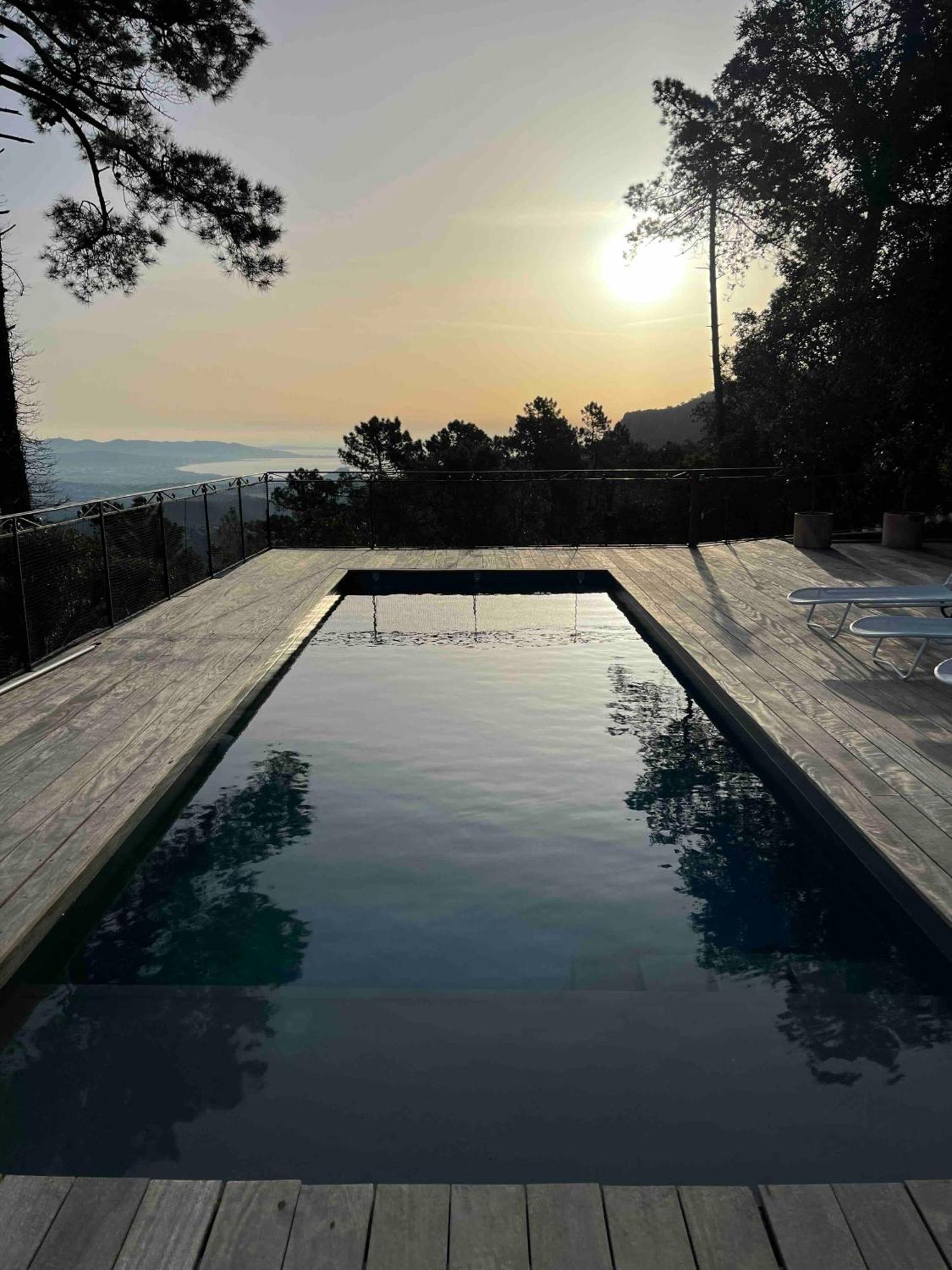 Villa Ormarine, Vue Exceptionnelle Sur La Baie De Cannes Et Le Mercantour Les Adrets-de-l'Estérel Buitenkant foto